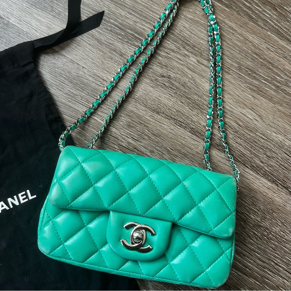 Chanel Extra Mini Flap Bag Turquoise Green Single Flap Lambskin Quilted Leather - Picture 2 of 15